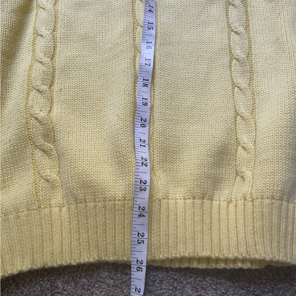 Elegant Cream Cable Knit Sweater Set - Picture 5 of 10